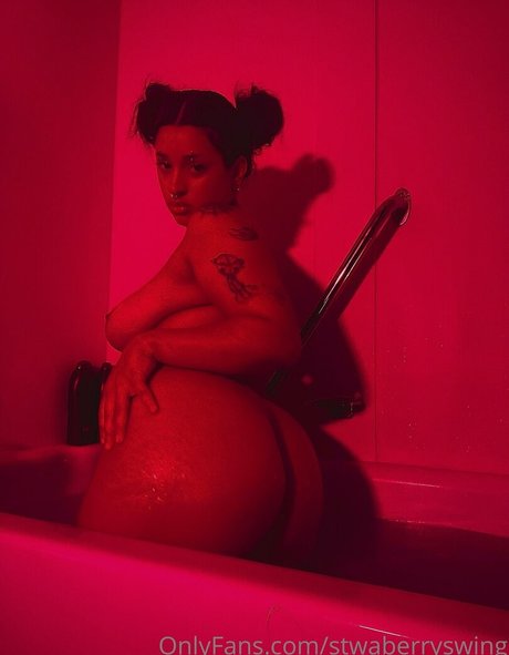 Stwaberryswing nudes leaked onlyfans