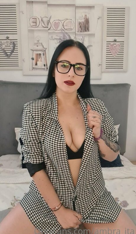ambra ita onlyfans.