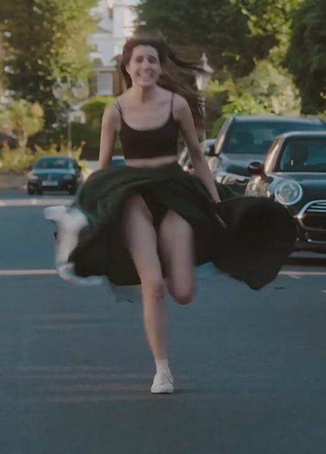 Dodie Clark onlyfans free content