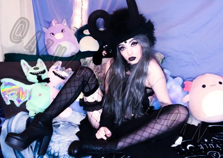 azuzubunnicorn onlyfans leaked tits