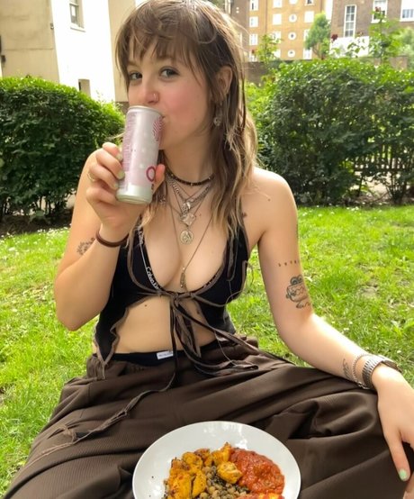 _femalien onlyfans leak nude