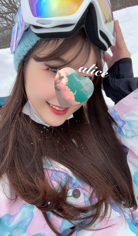 alice monthly fans onlyfans leakes