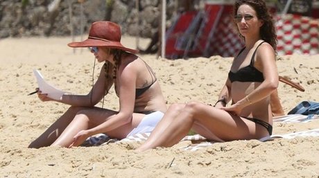 Troian Bellisario onlyfans porno