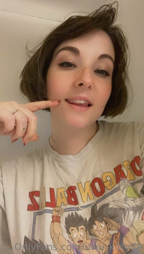 uwu kitty89 onlyfans boobs