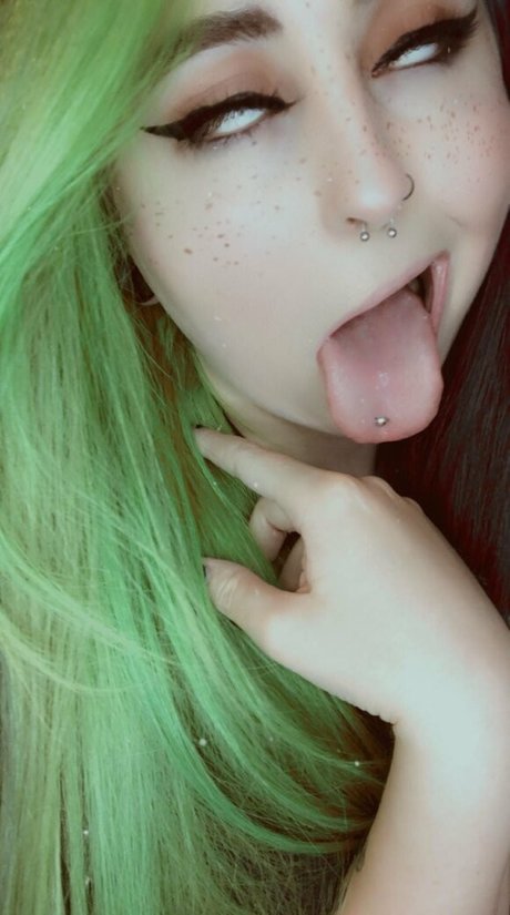 littlekittenn onlyfans topless