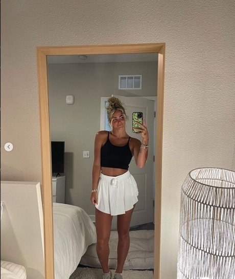 Mackensiemintz onlyfans leaked pics