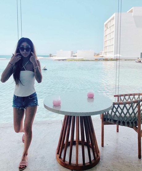 Jinnnyk onlyfans porn leaks