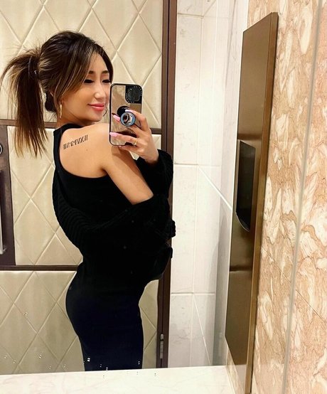 Jinnnyk leaked onlyfans