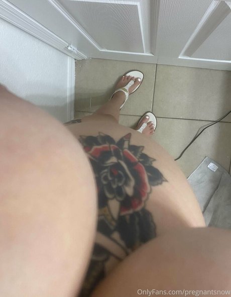 pregnantsnow onlyfans leak