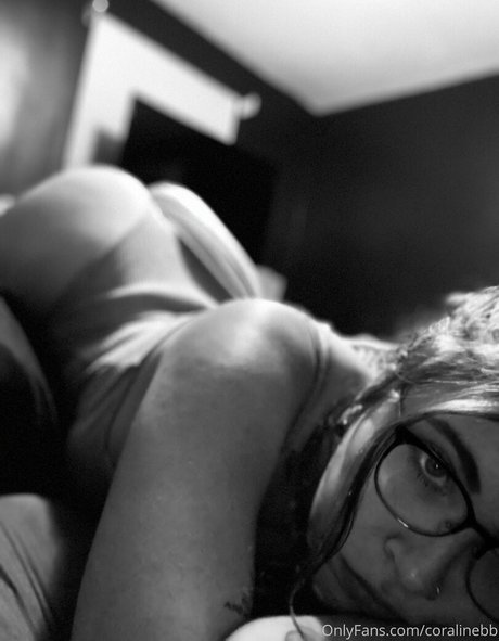 coralinebb onlyfans leak fuck