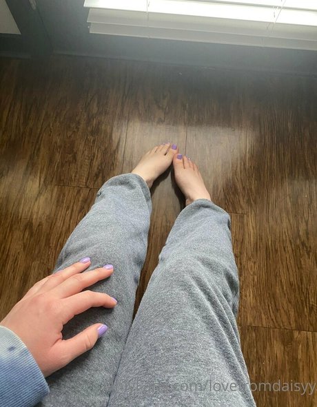 lovefromdaisyy leaked onlyfans nude