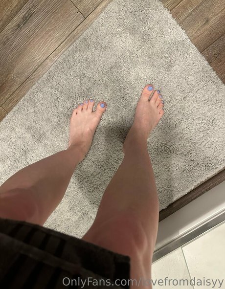 lovefromdaisyy strip onlyfans
