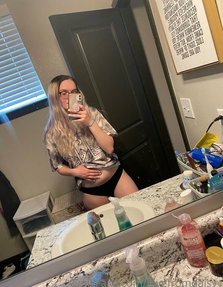 lovefromdaisyy leaks onlyfans porn