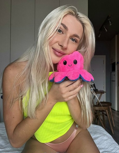 tanyahoney onlyfans topless