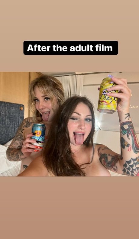 bellablu xxx onlyfans explicit content