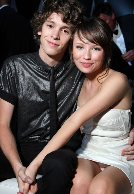 Emily Browning onlyfans nudes