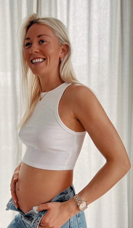 Carina Witthoft porn onlyfans leak