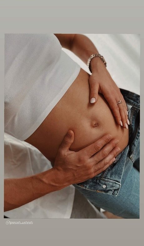 Carina Witthoft onlyfans pic