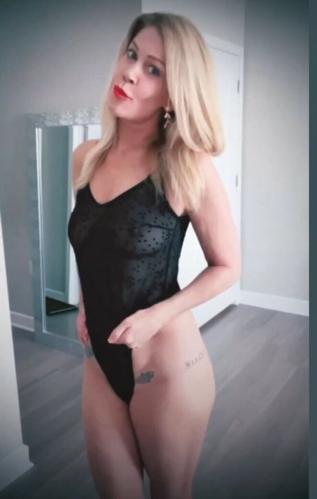 fitwithkara onlyfans free content