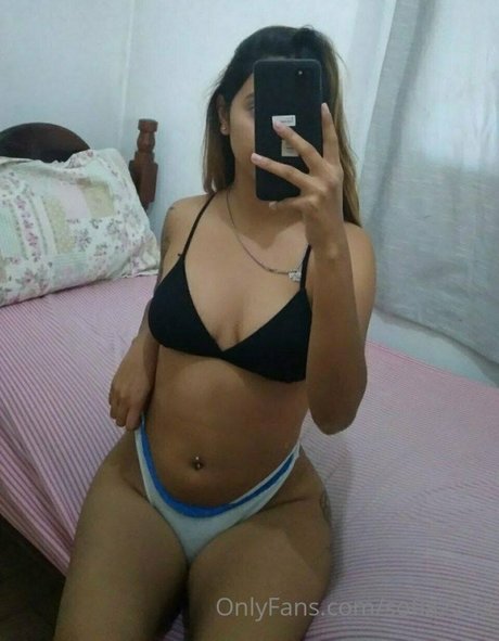 sofia2233 porn onlyfans leaks