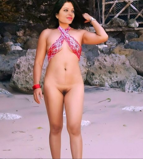 Suriya Ammana Soothu is on onlyfans