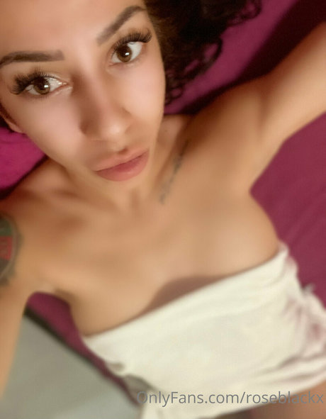 roseblackx onlyfans leaks naked