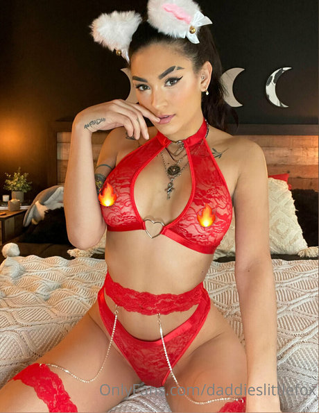 daddieslittlefox onlyfans leak ass