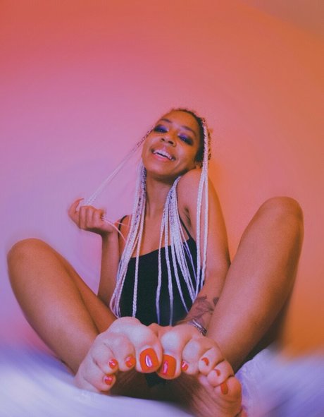 feetofmelanie nudes onlyfans leaks