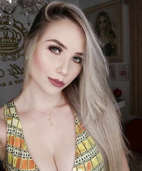 Marcelly Mello new onlyfans