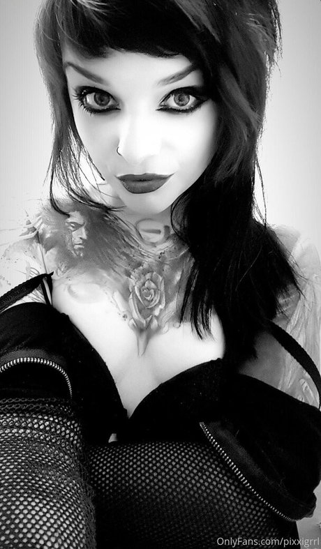 pixxigrrl onlyfans sexy