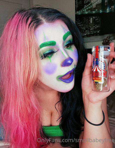 smollbabeyfree Profile pic