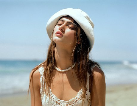 Lexi Bhardwaj onlyfans leajs