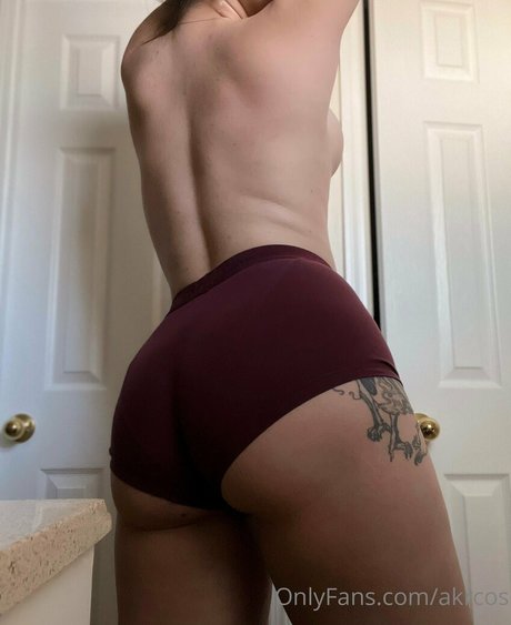 AKrCos porn leaked onlyfans