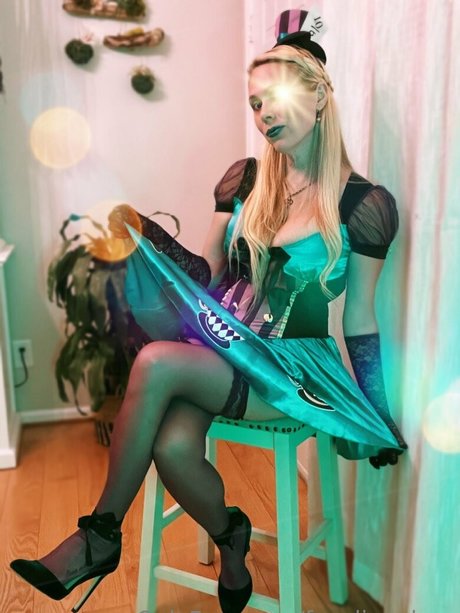 fayelinaplays leaked nude onlyfans