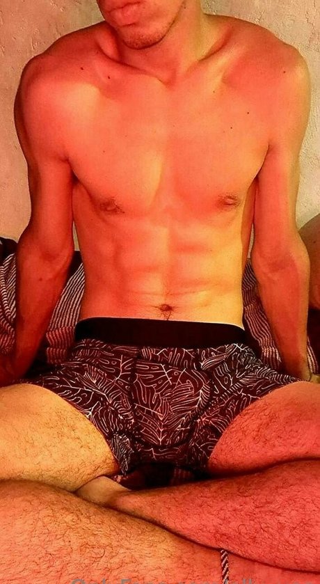 elly yes onlyfans public photos