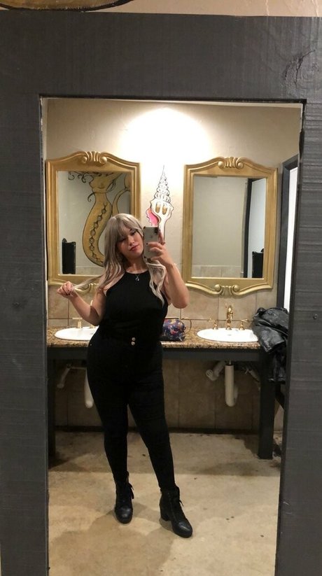 tajataylor onlyfans nude leaks