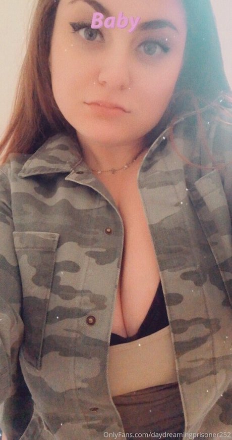 daydreamingprisoner252 leaked onlyfans pictures