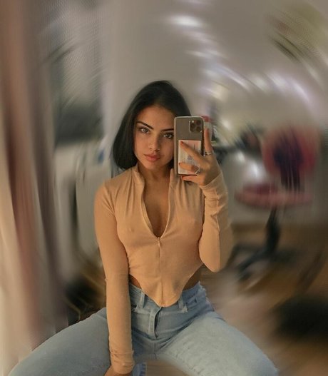 Ariane Landsfried onlyfans leaks porn