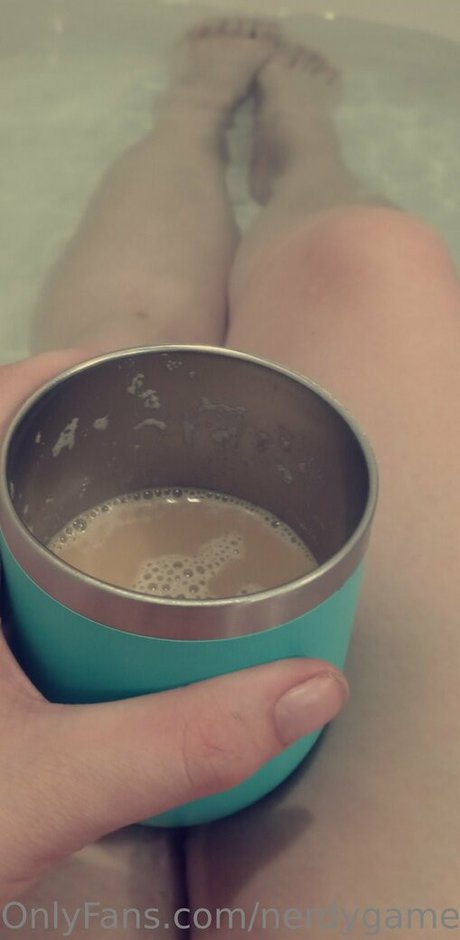 nerdygamermom89 pics onlyfans