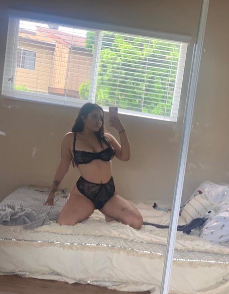 sofiamoonxxx onlyfans nudes leaks