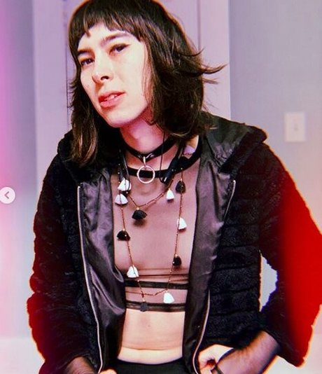 Ashley Adamson naked onlyfans