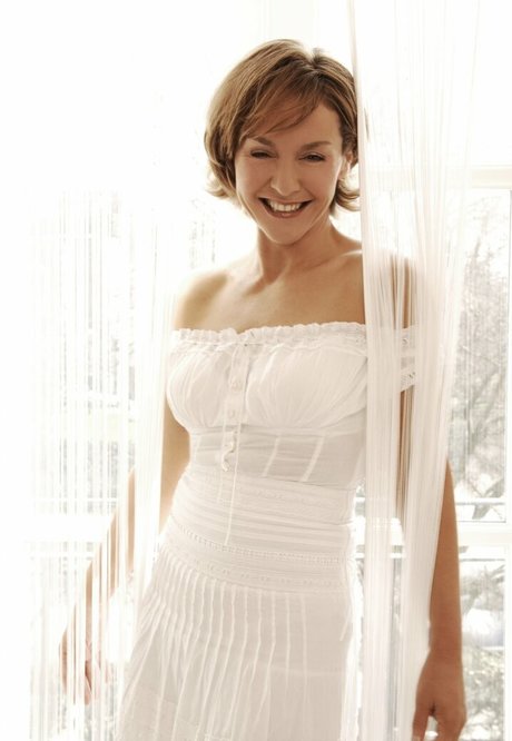 Amanda Burton new onlyfans leaks