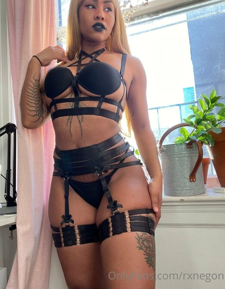 big oiled tits onlyfans hot naked visuals