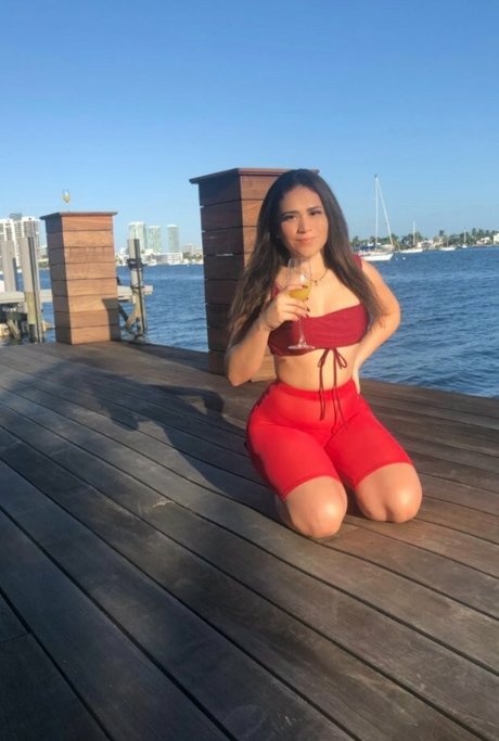 playgirlcarli18 onlyfans leaks nude