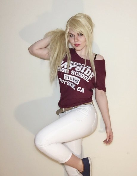 Abi Aikou onlyfans leaked tits