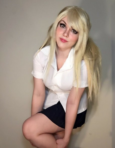 Abi Aikou onlyfans model