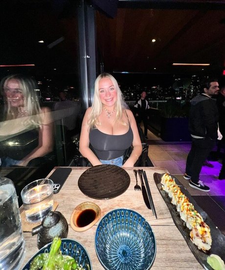 Holly Youpa new onlyfans leaks