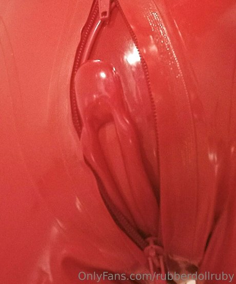 rubberdollruby onlyfans sex
