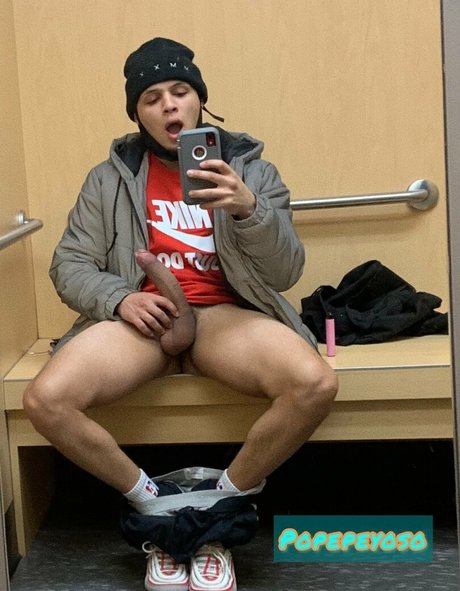 popeyexx onlyfans striptease