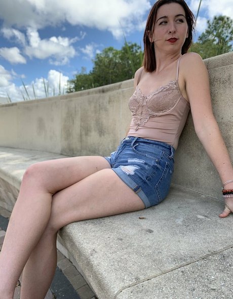 swallowpeaches onlyfans nudes